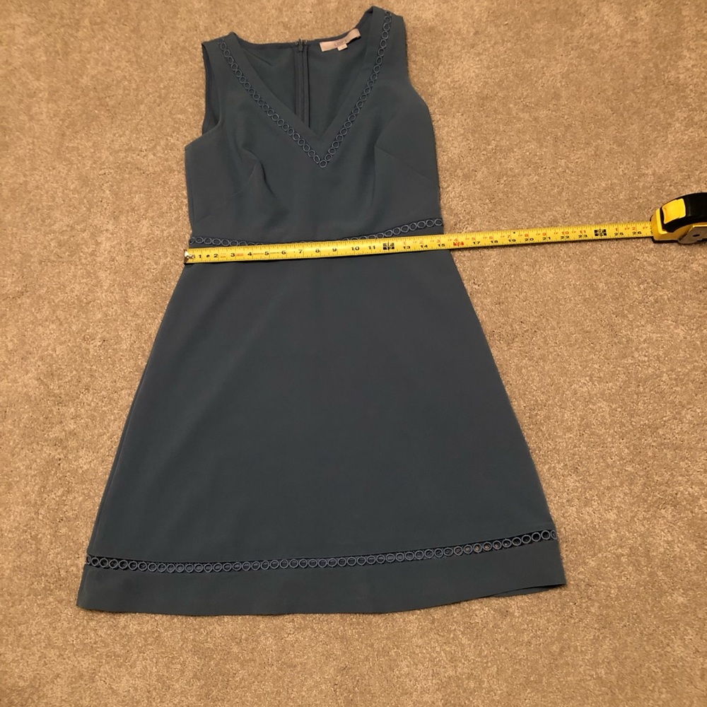 Loft blue v neck dress - Picture 14 of 16